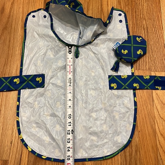 RC PETS | Packable Rain Poncho in Blue/Yellow Rubber Ducky Print, Size Medium - Picture 9 of 11